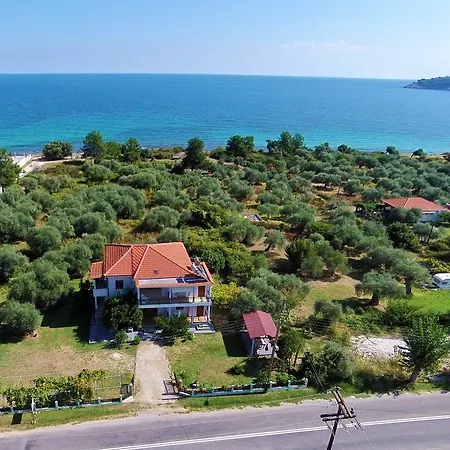 Athina * コイニラ