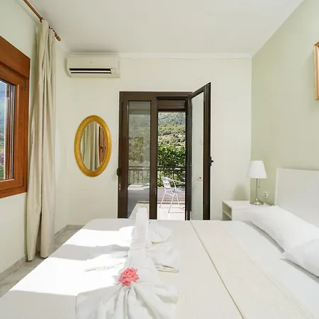 Hotel Athina Villa Kinira