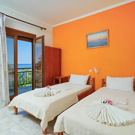 Hotel Athina Villa