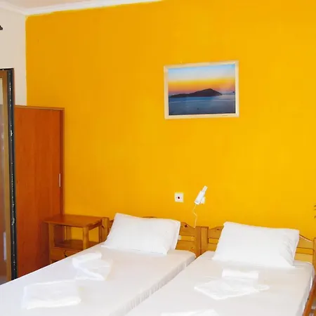 Athina Hotel *