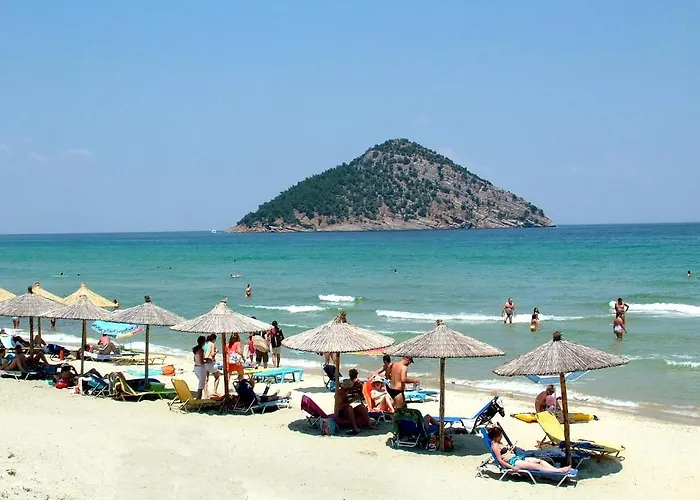 αθηνά * Κοίνυρα