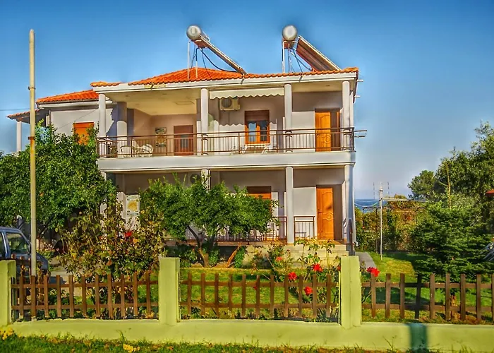 αθηνά Ξενοδοχείο *